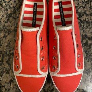 Fashion sneakers without lace